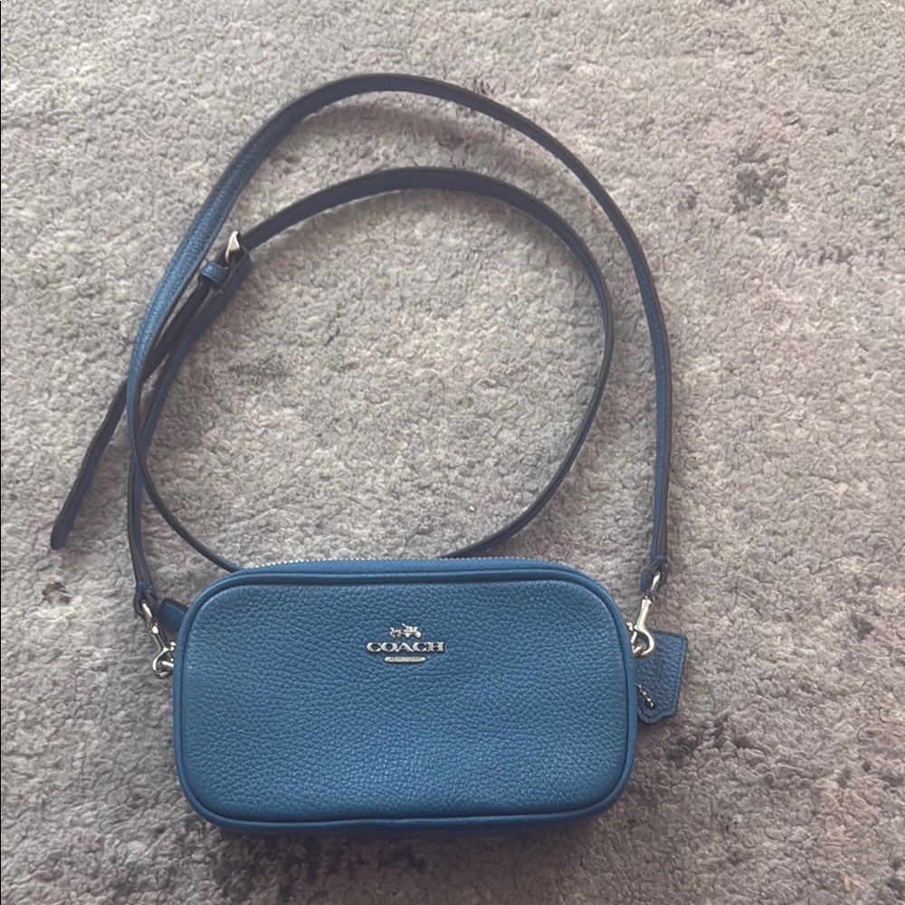 Coach pebble Blue/turquoise Leather Crossbody Bag with Adjustable Strap (Sadie)